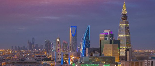 Choáng ngợp với thành phố 500 tỷ đô của Arab Saudi: Ban đêm dùng cả mặt trăng nhân tạo! - Ảnh 4.