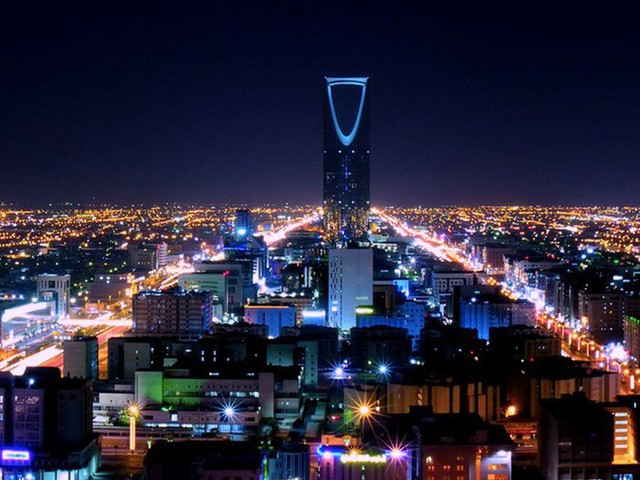 Choáng ngợp với thành phố 500 tỷ đô của Arab Saudi: Ban đêm dùng cả mặt trăng nhân tạo! - Ảnh 5.