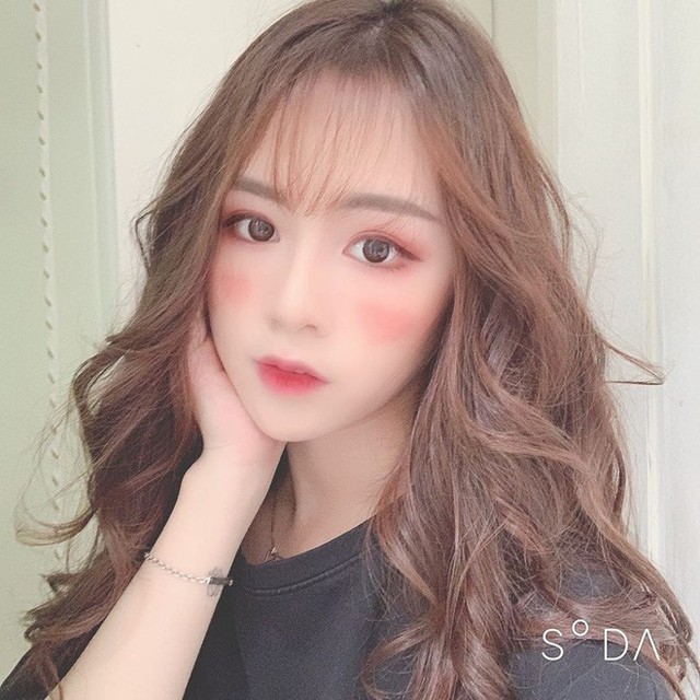 Hội girl xinh Việt lọt tầm ngắm netizen Trung: Người được ví giống Linh Ka, người kiếm sương sương 70 triệu/tháng - Ảnh 11.