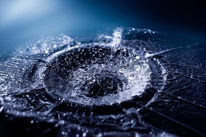 Khoa học đã có thêm một hằng số mới: vận tốc tối đa của âm thanh trong vật liệu lỏng/rắn?