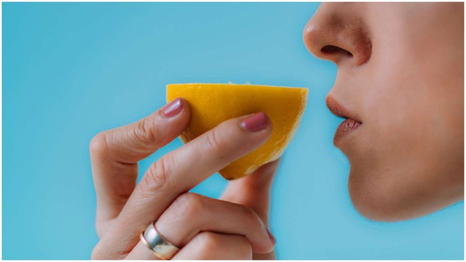 Ai cũng có thể tự thực hiện thử nghiệm về mùi này tại nhà.