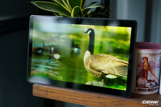 Mở hộp Samsung Galaxy Tab A7: thiết kế pha lẫn hoài cổ và hiện đại, loa là điểm mạnh - Ảnh 21. Mở hộp Samsung Galaxy Tab A7: thiết kế pha lẫn hoài cổ và hiện đại, loa là điểm mạnh - Ảnh 21.
