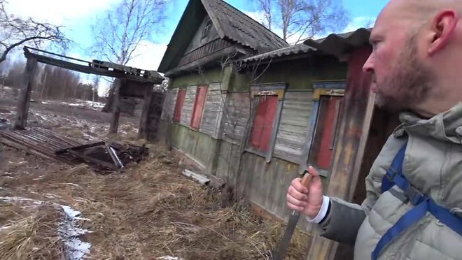 Một mình khám phá cấm địa phóng xạ Chernobyl, người đàn ông tìm ra sự thật sau lời đồn đại về vùng đất chết - Ảnh 1.