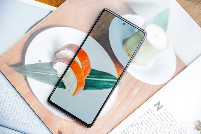 Cận cảnh chiếc điện thoại flagship Galaxy S20 dành riêng cho fan của Samsung: 16 triệu đồng cho trải nghiệm cao cấp là hoàn toàn có thể - Ảnh 10. Cận cảnh chiếc điện thoại flagship Galaxy S20 dành riêng cho fan của Samsung: 16 triệu đồng cho trải nghiệm cao cấp là hoàn toàn có thể - Ảnh 10.