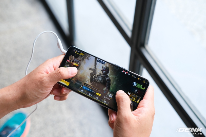 Trên tay JBL Quantum 50: Tai nghe có dây dành cho dân chơi game, housing hầm hố, nhiều phím chức năng, giá dưới 900.000 đồng - Ảnh 12. Trên tay JBL Quantum 50: Tai nghe có dây dành cho dân chơi game, housing hầm hố, nhiều phím chức năng, giá dưới 900.000 đồng - Ảnh 12.