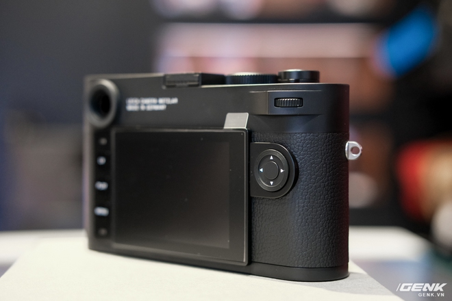 Trên tay Leica Q2 Monochrom đầu tiên tại Việt Nam: Phiên bản chỉ dành cho tín đồ đen trắng, loại bỏ logo chấm đỏ, chi tiết da bọc và lớp sơn được thay đổi, giá 155 triệu đồng - Ảnh 19. Trên tay Leica Q2 Monochrom đầu tiên tại Việt Nam: Phiên bản chỉ dành cho tín đồ đen trắng, loại bỏ logo chấm đỏ, chi tiết da bọc và lớp sơn được thay đổi, giá 155 triệu đồng - Ảnh 19.