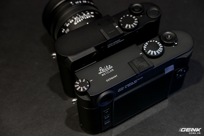 Trên tay Leica Q2 Monochrom đầu tiên tại Việt Nam: Phiên bản chỉ dành cho tín đồ đen trắng, loại bỏ logo chấm đỏ, chi tiết da bọc và lớp sơn được thay đổi, giá 155 triệu đồng - Ảnh 20. Trên tay Leica Q2 Monochrom đầu tiên tại Việt Nam: Phiên bản chỉ dành cho tín đồ đen trắng, loại bỏ logo chấm đỏ, chi tiết da bọc và lớp sơn được thay đổi, giá 155 triệu đồng - Ảnh 20.