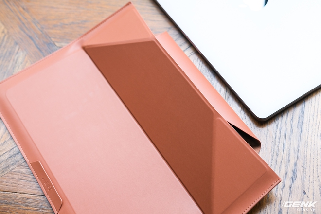 Trải nghiệm 2 kiểu túi đựng laptop và xếp hình chống mỏi lưng: nhỏ gọn, thời trang nhưng giá cao - Ảnh 8.