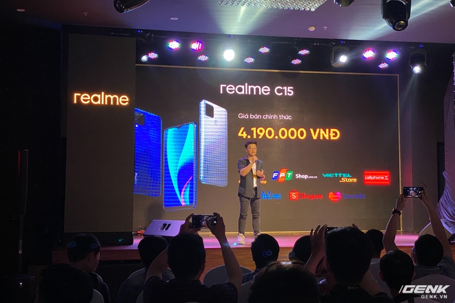 Trên tay Realme C15 tại Việt Nam: Thiết kế giống C12, thêm 1 camera sau, RAM tăng 1GB, chạy Snapdragon 460, giá 4,19 triệu đồng - Ảnh 11.