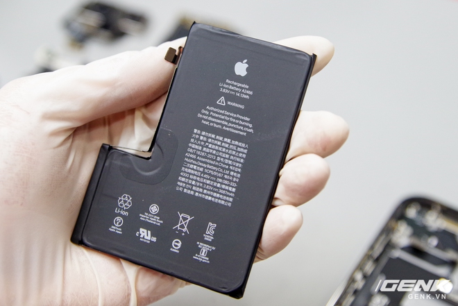 Mổ bụng iPhone 12 Pro Max tại Việt Nam: pin chữ L dung lượng 3.687mAh, camera sau vừa to vừa dài - Ảnh 10.