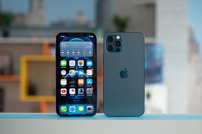 Chi phí linh kiện sản xuất iPhone 12 và iPhone 12 Pro chưa bằng một nửa giá bán lẻ - Ảnh 1.