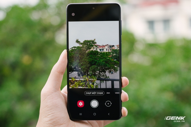 Trên tay Galaxy M51: Smartphone có pin trâu nhất phân khúc, giá 9.49 triệu đồng - Ảnh 12. Trên tay Galaxy M51: Smartphone có pin trâu nhất phân khúc, giá 9.49 triệu đồng - Ảnh 12.