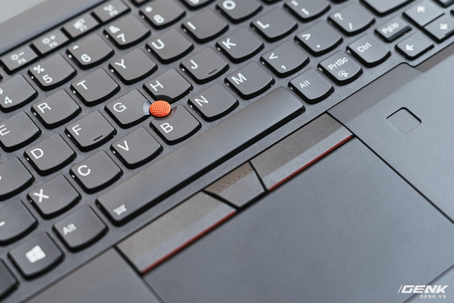 Trải nghiệm Lenovo ThinkPad X13: Lấy cảm hứng từ X1 Carbon với giá cả phải chăng hơn - Ảnh 10.
