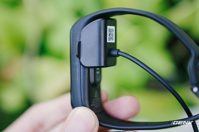 Chi tiết Galaxy Fit2: Smartband đáng mua trong phân khúc dưới 1 triệu đồng - Ảnh 2. Chi tiết Galaxy Fit2: Smartband đáng mua trong phân khúc dưới 1 triệu đồng - Ảnh 2.