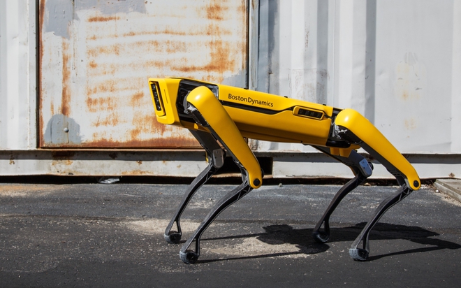 Hyundai mua Boston Dynamics với giá gần 1 tỷ USD, sẽ chế tạo xe hơi biết bước đi? - Ảnh 1.