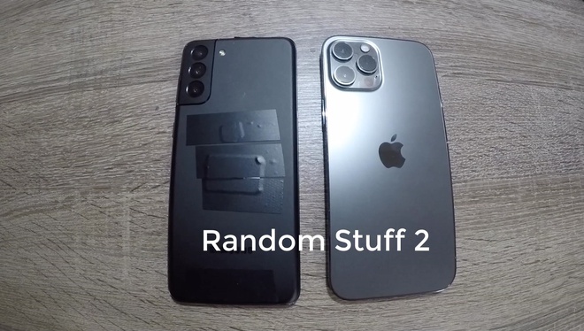 Video trên tay Galaxy S21: Mặt lưng nhựa, viền mỏng hơn, 3 camera sau to bằng iPhone 12 Pro Max - Ảnh 3.