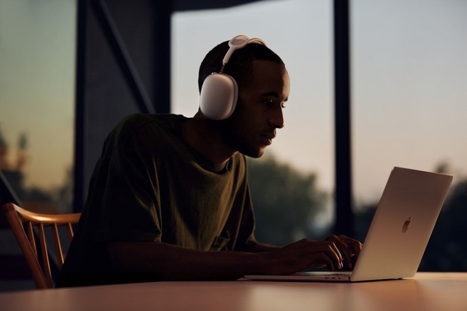 Dân mạng Trung Quốc chế nhạo AirPods Max: Nó có chữa được bệnh điếc không? - Ảnh 1. Dân mạng Trung Quốc chế nhạo AirPods Max: Nó có chữa được bệnh điếc không? - Ảnh 1.