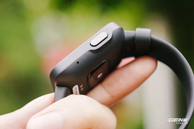 Trên tay Redmi Watch giá 1.1 triệu đồng: Apple Watch giá rẻ của thế giới Android! - Ảnh 8. Trên tay Redmi Watch giá 1.1 triệu đồng: Apple Watch giá rẻ của thế giới Android! - Ảnh 8.