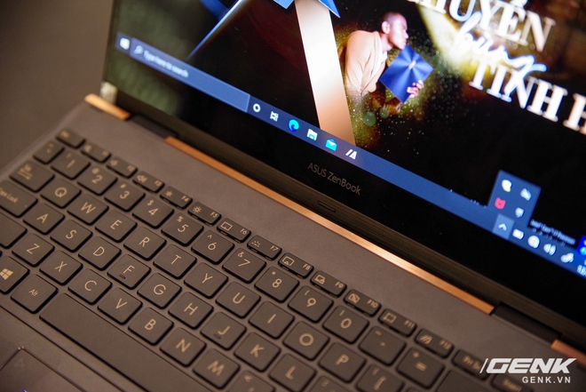 ASUS trình làng bộ đôi Zenbook Flip: thiết kế siêu mỏng, có thể gập mở 360 độ, màn hình OLED giá từ 26 triệu đồng - Ảnh 6. ASUS trình làng bộ đôi Zenbook Flip: thiết kế siêu mỏng, có thể gập mở 360 độ, màn hình OLED giá từ 26 triệu đồng - Ảnh 6.