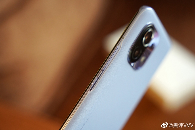 Cận cảnh Xiaomi Mi 11 vừa ra mắt: Thiết kế camera mới, có thêm bản mặt lưng da, màn hình và hiệu năng nâng cấp mạnh, giá từ 14.2 triệu - Ảnh 5.