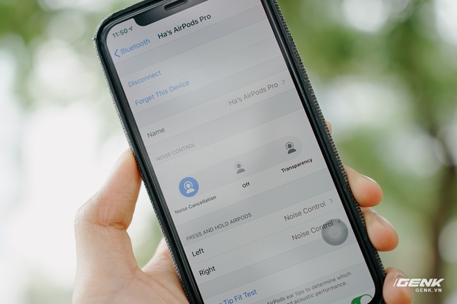 Chi tiết Galaxy Buds Live và AirPods Pro: Ngoài giá bán, Buds Live còn có ưu điểm gì hơn? - Ảnh 13. Chi tiết Galaxy Buds Live và AirPods Pro: Ngoài giá bán, Buds Live còn có ưu điểm gì hơn? - Ảnh 13.
