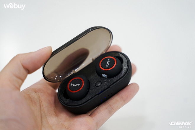 Tai nghe Sony hàng fake trên mạng bán chỉ 150k: Rõ là hàng giả mà vẫn đầy người mua, nhận cả trăm đánh giá 5 sao - Ảnh 4. Tai nghe Sony hàng fake trên mạng bán chỉ 150k: Rõ là hàng giả mà vẫn đầy người mua, nhận cả trăm đánh giá 5 sao - Ảnh 4.