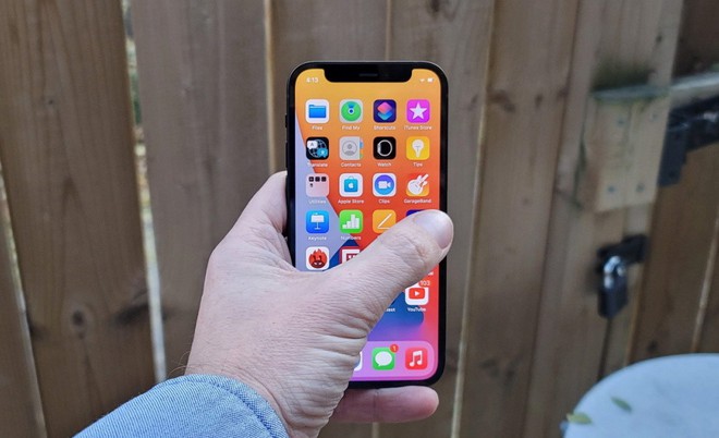 Một số người dùng iPhone 12 Pro phàn nàn tình trạng máy hao pin không rõ lý do - Ảnh 1. Một số người dùng iPhone 12 Pro phàn nàn tình trạng máy hao pin không rõ lý do - Ảnh 1.