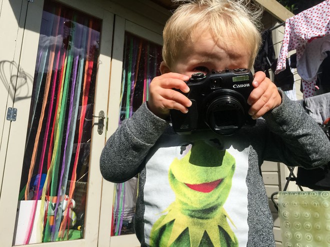 Nhiếp ảnh dễ thương: Nhìn Thế giới qua ống kính của cậu bé 19 tháng tuổi - Ảnh 31.