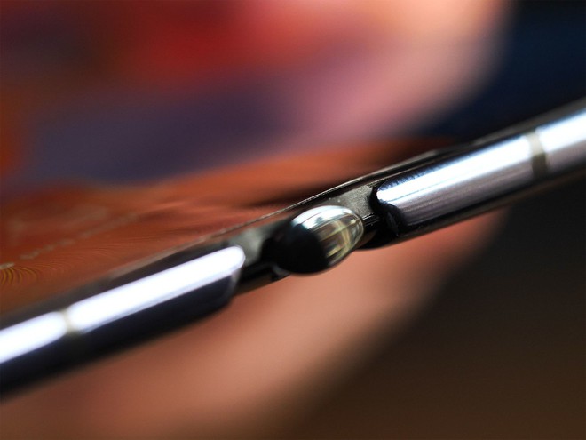 Màn hình gập của Huawei Mate Xs sử dụng vật liệu đắt gấp 3 lần vàng - Ảnh 3.
