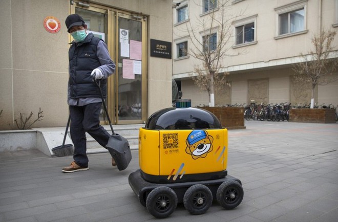 Robot chuyên phân phát rau, củ, quả và tuần tra cho thấy mức độ tự động hóa ngày càng cao của Trung Quốc - Ảnh 1.