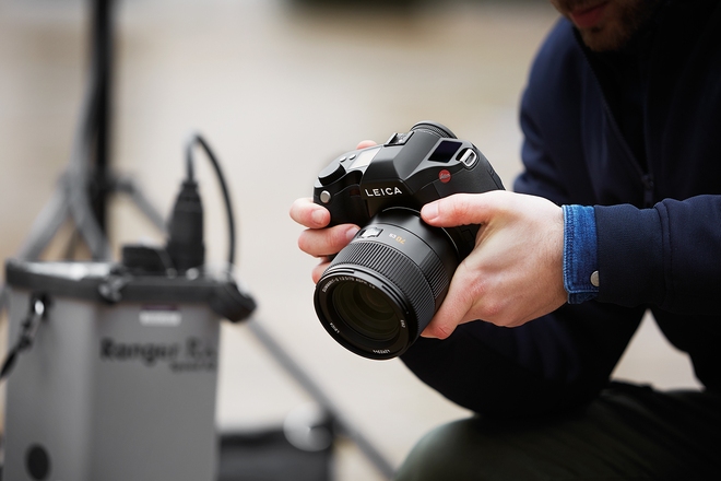 Leica ra mắt máy ảnh S3: Cảm biến Medium Format 64MP, quay video 4K - Ảnh 1.
