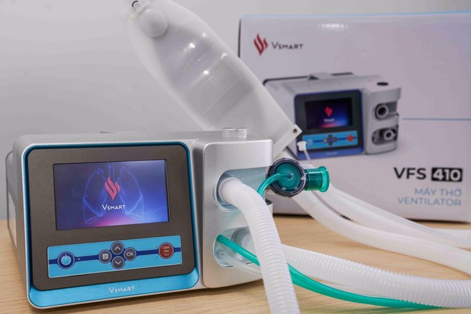VinGroup hoàn thành hai mẫu máy thở phục vụ điều trị Covid-19 - Ảnh 1.