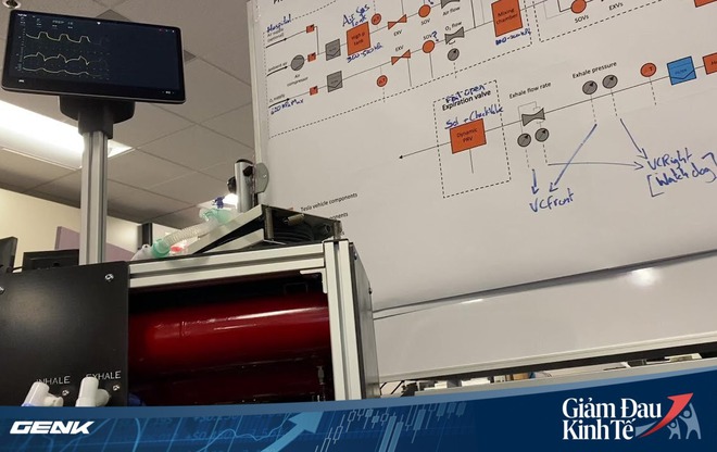 Tesla tung video cho thấy mình sản xuất máy thở xịn (có xâm lấn) từ chính phụ tùng chiếc xe điện Model 3 - Ảnh 1.