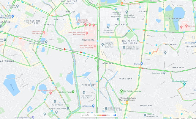 Tính năng Live Traffic của Google Map cho thấy tình hình giao thông của Hà Nội trong mùa dịch COVID-19, với màu xanh lá thể hiện đường phố thông thoáng chiếm chủ đạo. (Ảnh chụp màn hình)