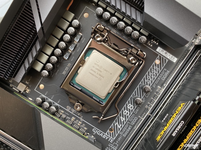 Đánh giá Intel Core i9-10900K: Xứng danh CPU chơi game tốt nhất thị trường - Ảnh 3.