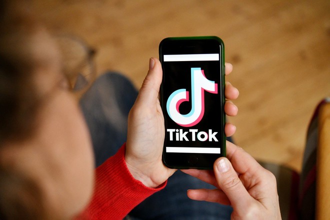 TikTok đem về 78 triệu USD chỉ trong tháng 4, vượt mặt YouTube trở thành ứng dụng (không phải game) có doanh thu cao nhất - Ảnh 1.