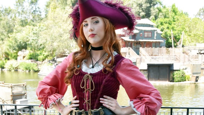 Disney nhắm sao nữ của Marvel để thay Johnny Depp cho vai chính trong loạt phim Pirates of the Caribbean reboot - Ảnh 2.
