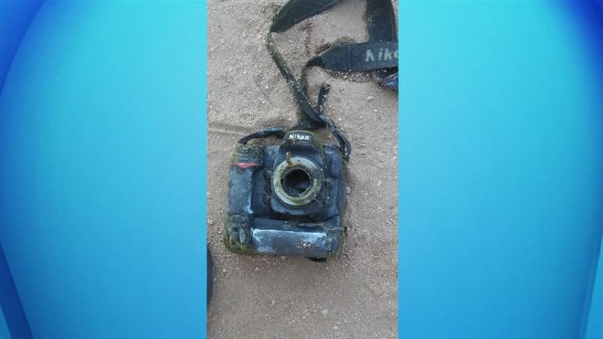 Đi câu cá lại câu được chiếc máy ảnh chứa 1.700 bức ảnh dưới hồ, cô gái đăng lên MXH tìm chủ nhân nhưng kết cục khiến 3 người bị bắt - Ảnh 7.