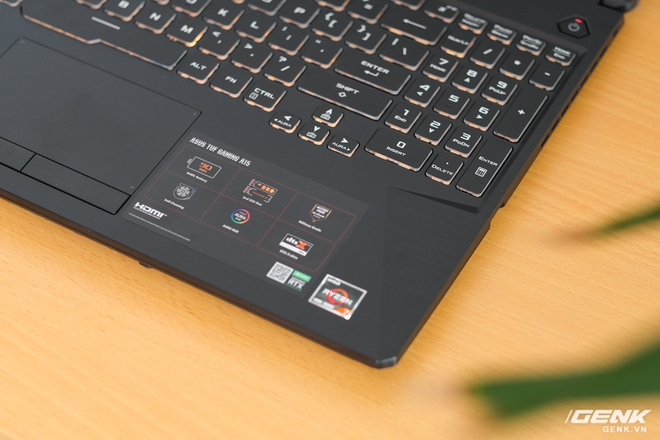 Cận cảnh laptop TUF Gaming A15: logo mới ngầu hơn, chạy AMD Ryzen 4600H và GTX1650, giá nhỉnh hơn 20 triệu đồng - Ảnh 4.