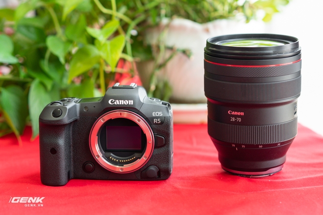 Trên tay bộ đôi máy ảnh Canon EOS R5 và R6: Cấu hình video mạnh mẽ, giá khá cao - Ảnh 2.