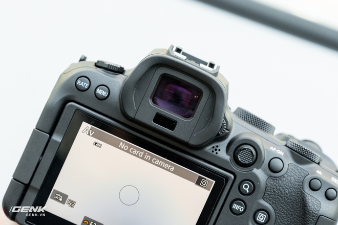 Trên tay bộ đôi máy ảnh Canon EOS R5 và R6: Cấu hình video mạnh mẽ, giá khá cao - Ảnh 18.