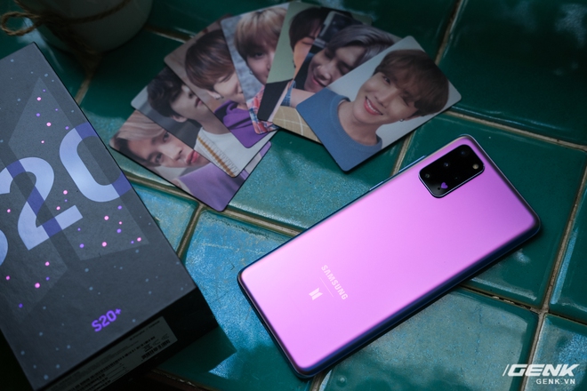 Mở hộp Galaxy S20+ phiên bản BTS: Màu tím hồng dễ thương, nhiều quà kèm theo dành riêng cho các fan A.R.M.Y - Ảnh 9.