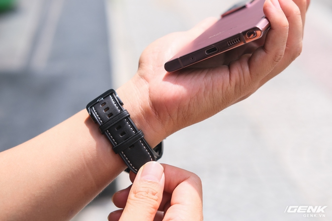 Mở hộp Galaxy Watch3 mặt 45mm: Thiết kế thanh lịch hơn, trang bị khả năng đo nồng độ oxy trong máu, có hơn 120 bài tập tại nhà, bản GPS giá từ 9,99 triệu đồng - Ảnh 10.