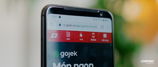 On the hands of the gaming monster ROG Phone 3: Snapdragon 865+, 144Hz screen, 6000mAh battery, price from 14.5 million - Photo 12. Trên tay quái vật gaming ROG Phone 3: Snapdragon 865+, màn hình 144Hz, pin 6000mAh, giá từ 14.5 triệu đồng - Ảnh 12.