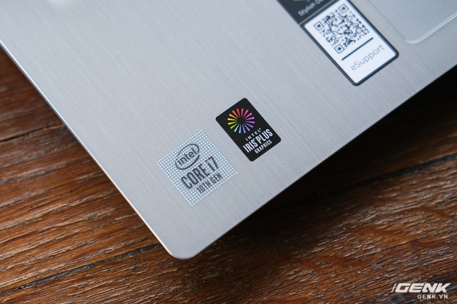 Cận cảnh bộ đôi Lenovo Ideapad Slim 3i và 5i: Trang bị Intel Core i thế hệ 10, thiết kế tối giản, giá phổ thông cho sinh viên và người dùng văn phòng - Ảnh 18. Cận cảnh bộ đôi Lenovo Ideapad Slim 3i và 5i: Trang bị Intel Core i thế hệ 10, thiết kế tối giản, giá phổ thông cho sinh viên và người dùng văn phòng - Ảnh 18.