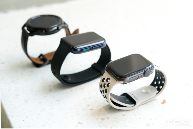 So sánh Galaxy Watch3, OPPO Watch và Apple Watch Series 5, bạn chọn smartwatch nào? - Ảnh 2. So sánh Galaxy Watch3, OPPO Watch và Apple Watch Series 5, bạn chọn smartwatch nào? - Ảnh 2.
