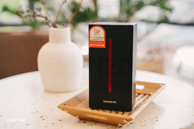 Ngắm Samsung Galaxy Note20 Mystic Red bản Hàn Quốc, chạy vi xử lý Snapdragon 865 - Ảnh 1. Ngắm Samsung Galaxy Note20 Mystic Red bản Hàn Quốc, chạy vi xử lý Snapdragon 865 - Ảnh 1.