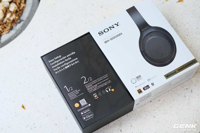 Trên tay tai nghe Sony WH-1000XM4: Ngoại hình không thay đổi, kết nối 1 lúc 2 thiết bị, nâng cấp chống ồn, giá 8,49 triệu đồng - Ảnh 2.