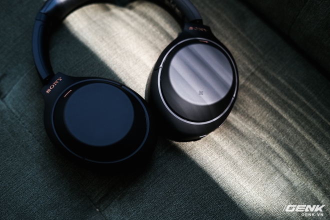 Trên tay tai nghe Sony WH-1000XM4: Ngoại hình không thay đổi, kết nối 1 lúc 2 thiết bị, nâng cấp chống ồn, giá 8,49 triệu đồng - Ảnh 15. Trên tay tai nghe Sony WH-1000XM4: Ngoại hình không thay đổi, kết nối 1 lúc 2 thiết bị, nâng cấp chống ồn, giá 8,49 triệu đồng - Ảnh 15.