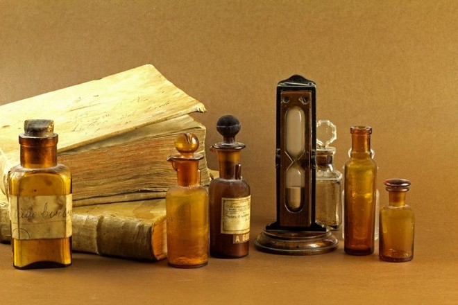 Một phương thuốc bí truyền có tuổi đời 1.000 năm bây giờ lại giúp các nhà khoa học chống lại vi khuẩn kháng kháng sinh - Ảnh 3. Một phương thuốc bí truyền có tuổi đời 1.000 năm bây giờ lại giúp các nhà khoa học chống lại vi khuẩn kháng kháng sinh - Ảnh 3.